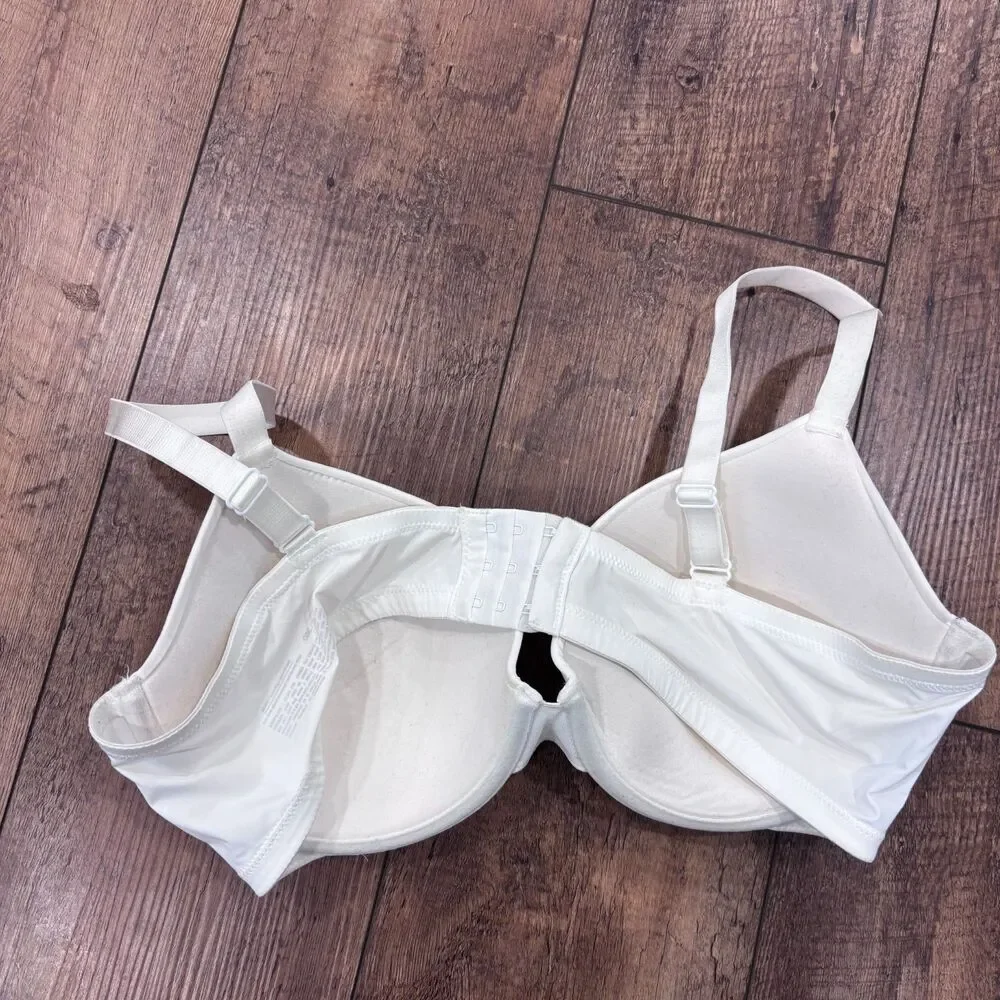 Auden euc women
